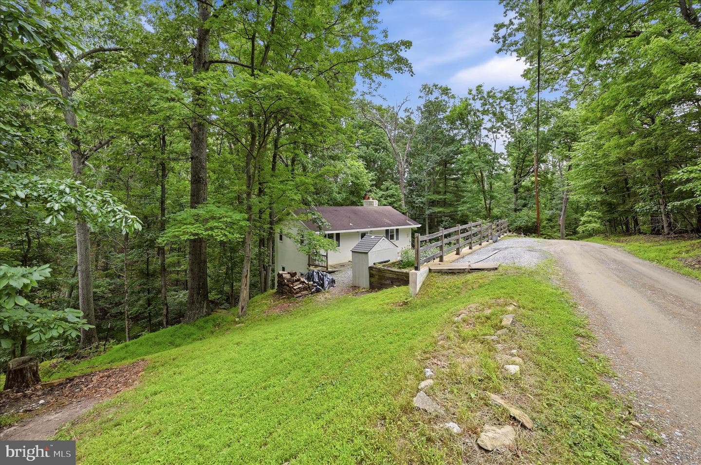 692 Laurel Lane, Bluemont