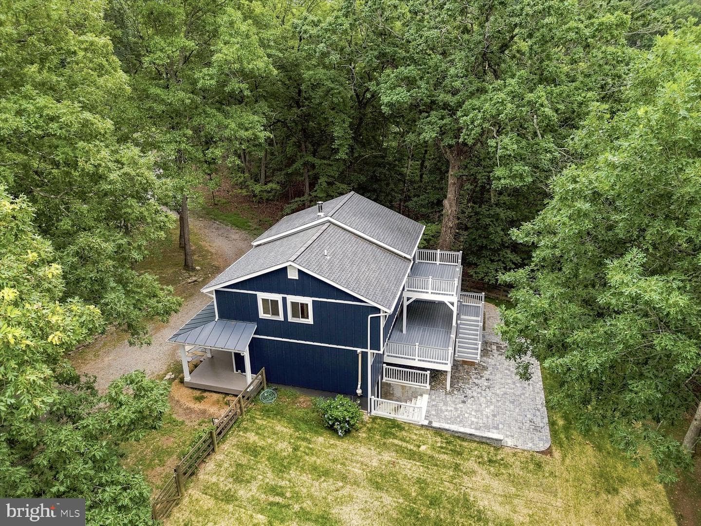 509 Cedar Lane, Bluemont