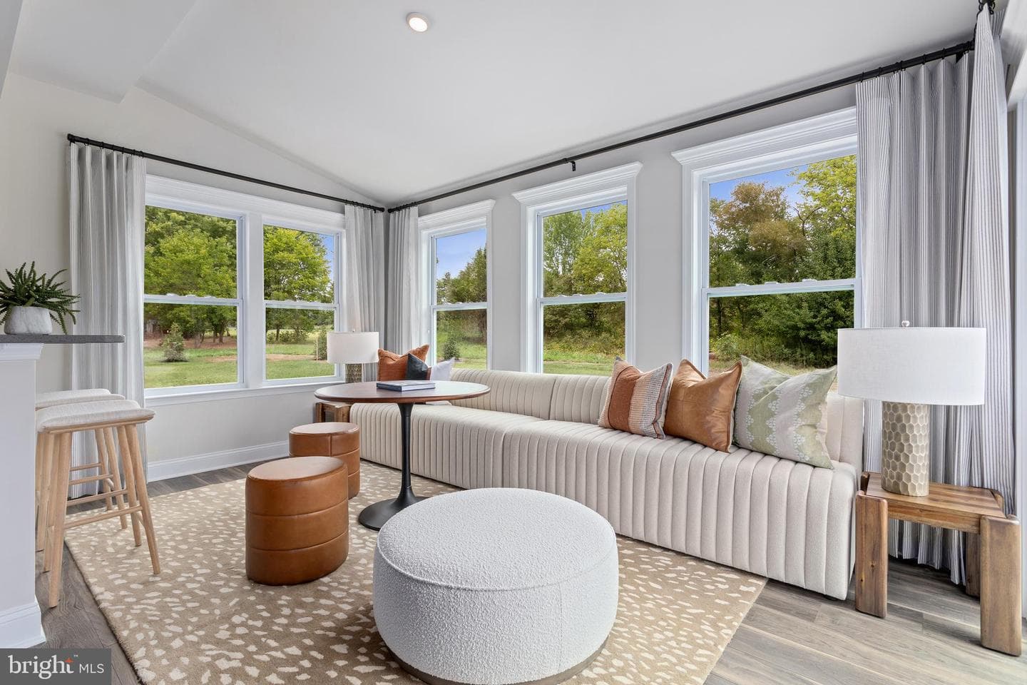 2 Bell Mare Lane photo 6