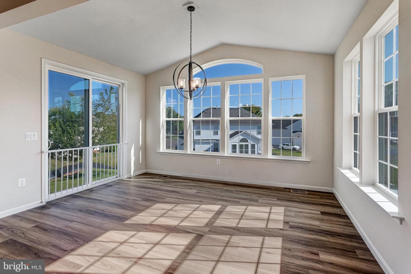1820 Mulligan Way photo 16