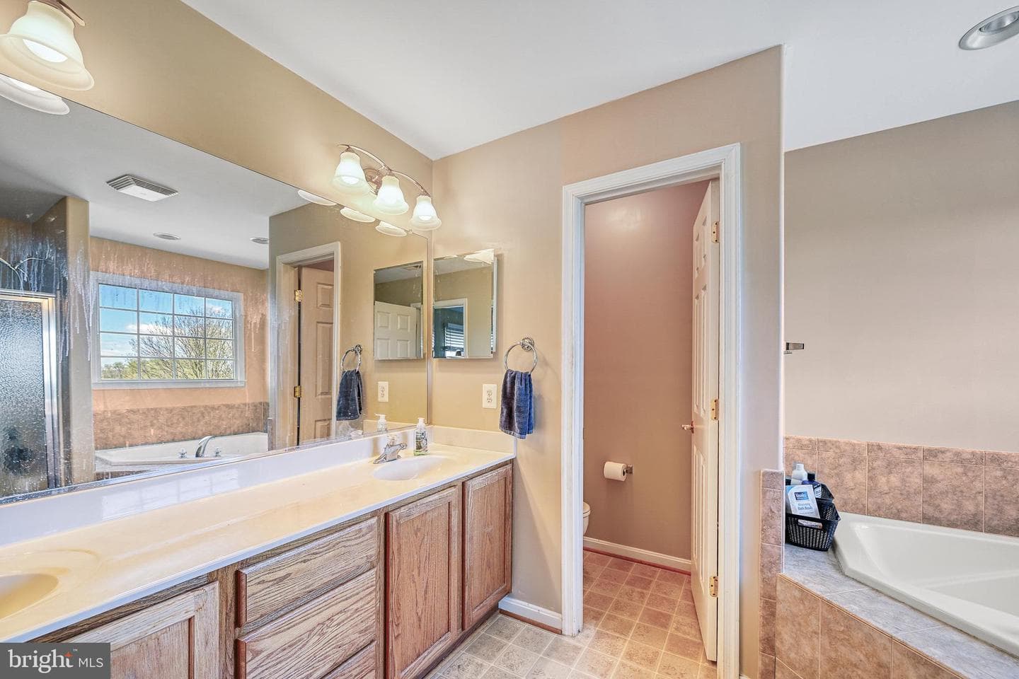 14305 S Hall Court photo 52