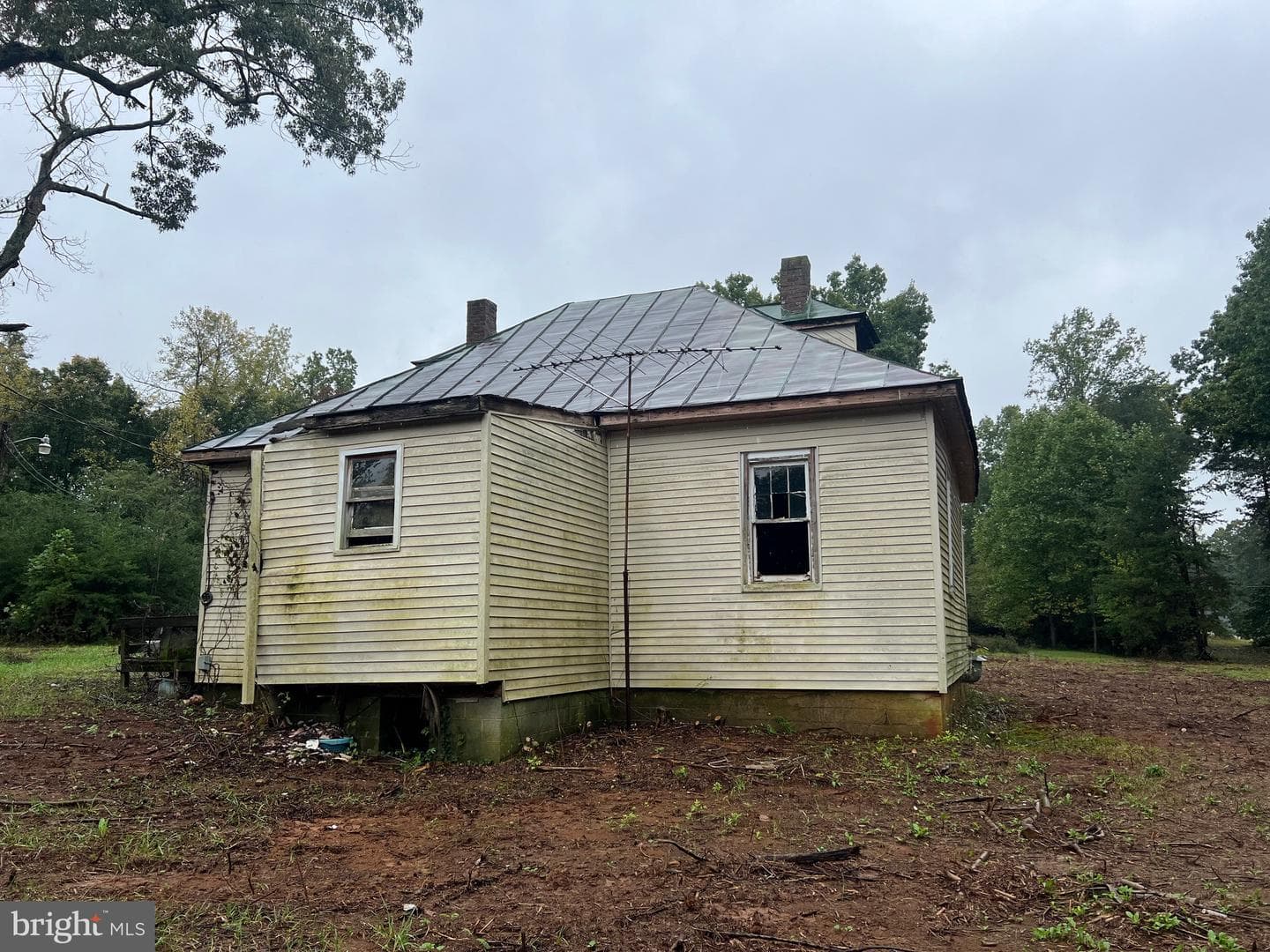 17464 Executive Lane photo 6