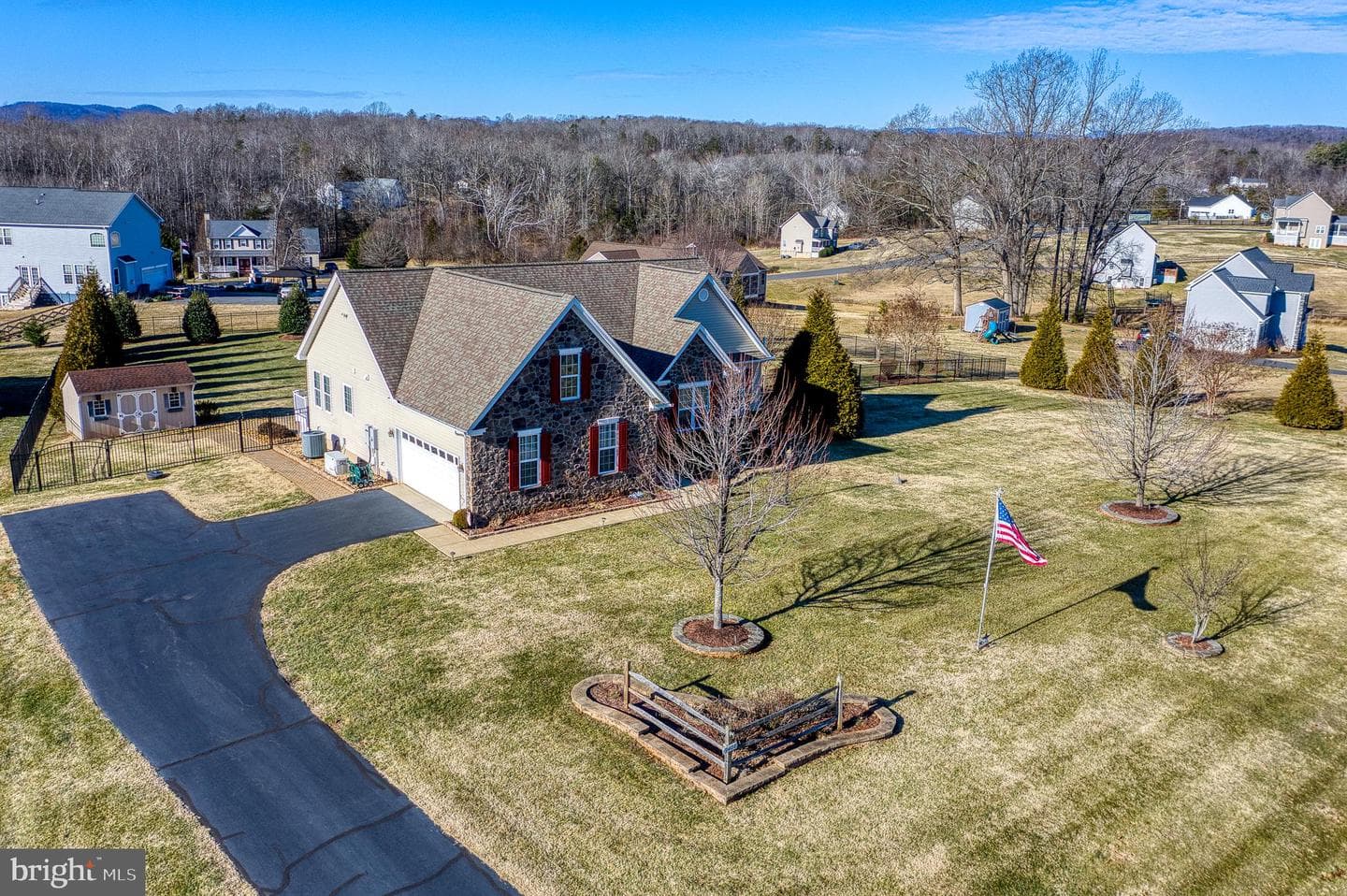 9408 Blackbird Loop photo 66