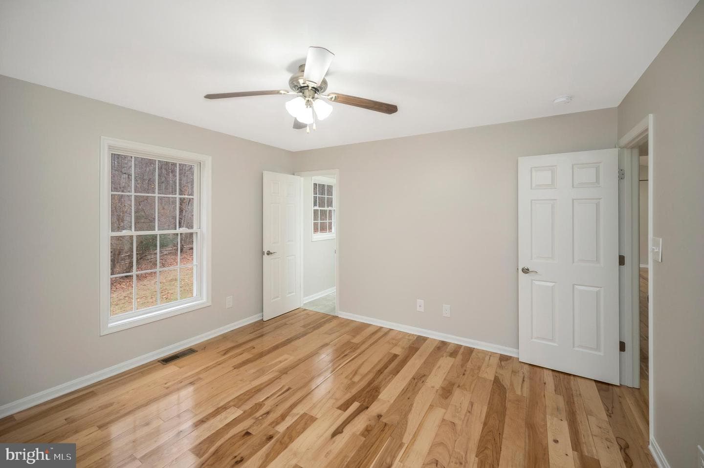 16008 Bruces Lane photo 30