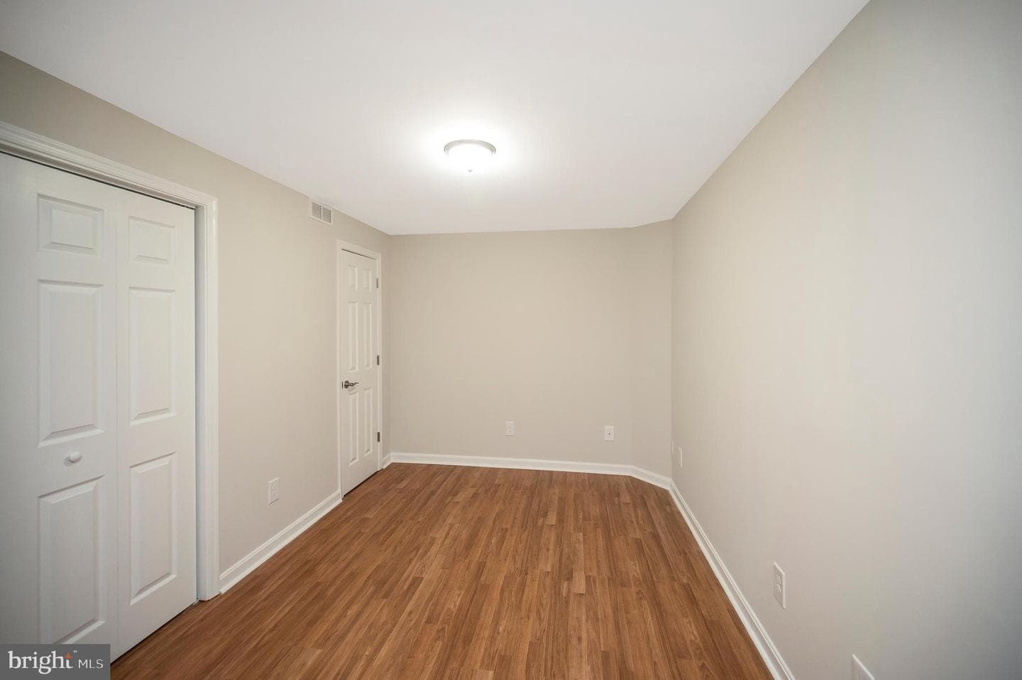 16008 Bruces Lane photo 37
