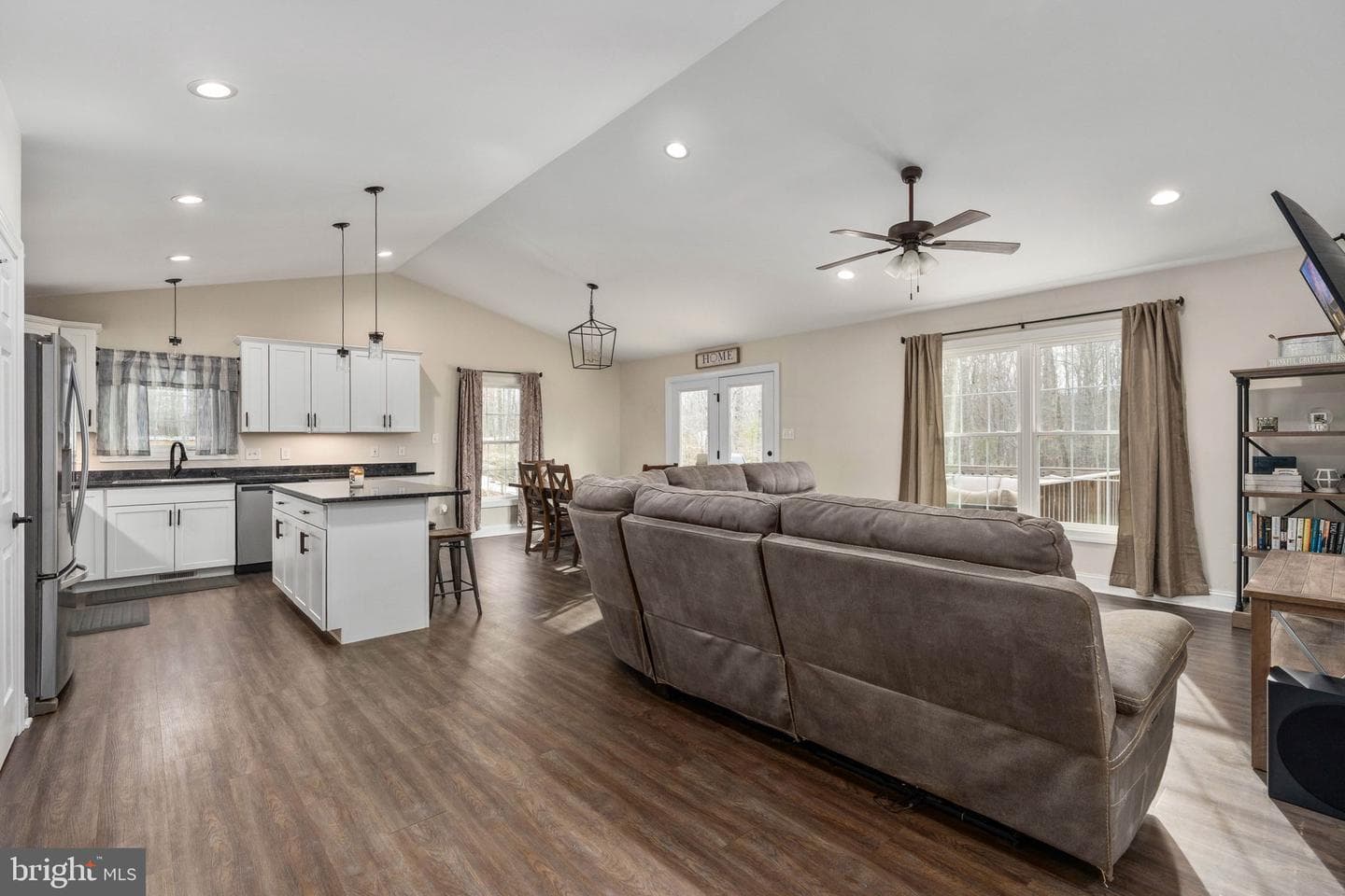 10514 Hart Court photo 11