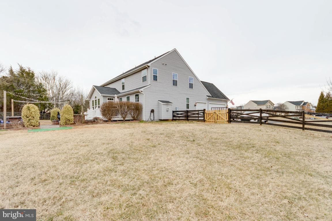 15525 Hillview Court photo 35