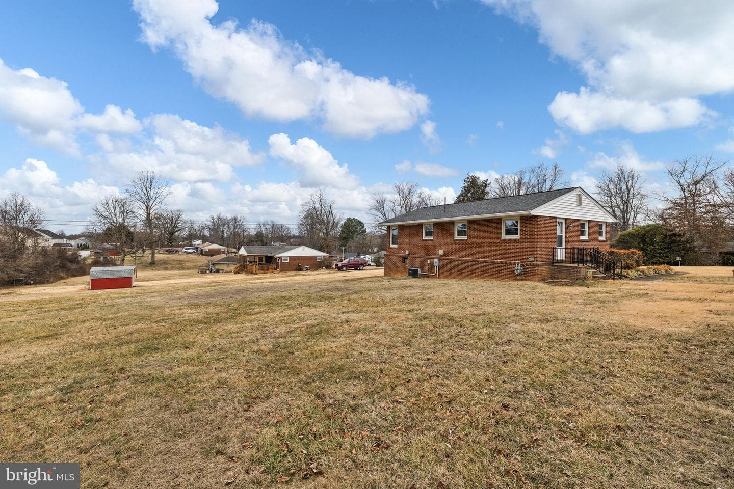 315 Lesco Boulevard photo 35