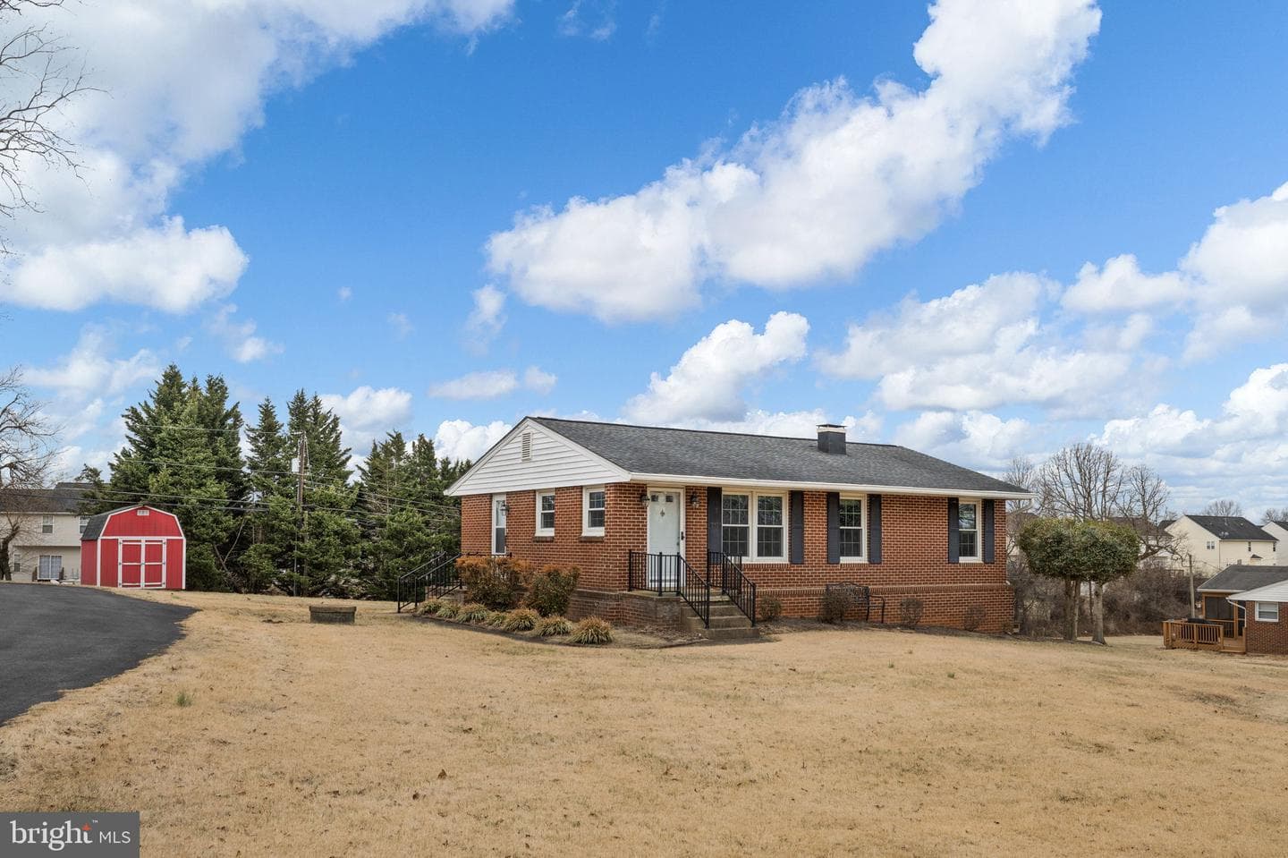 315 Lesco Boulevard photo 4