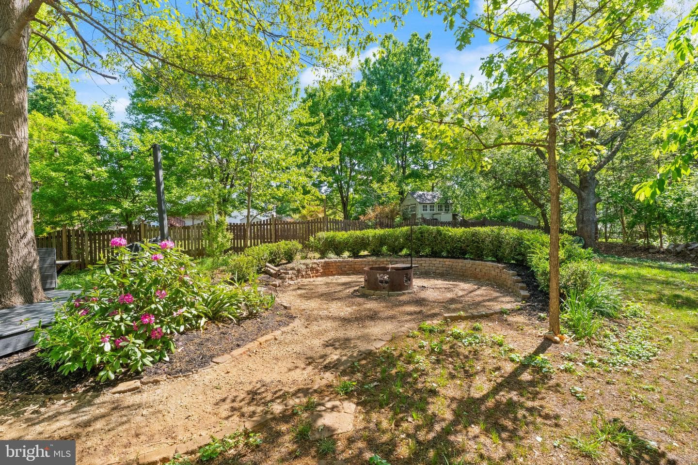 553 Windermere Drive photo 66