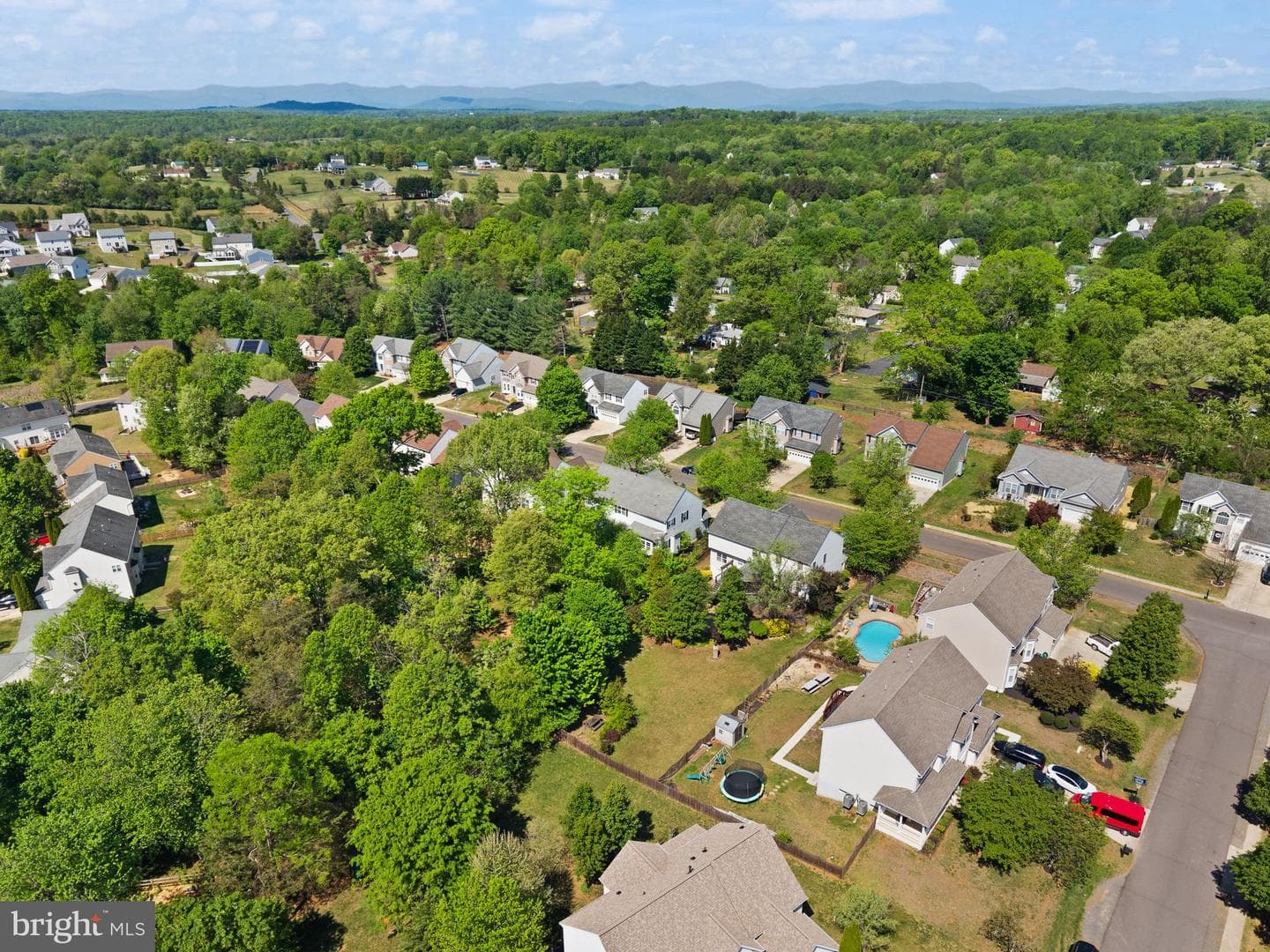 553 Windermere Drive photo 75