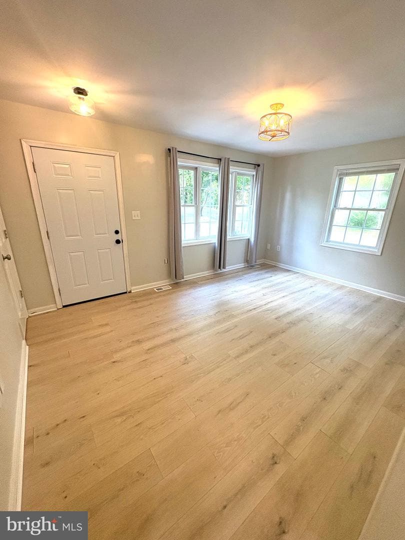 1300 Clatterbuck Lane photo 4