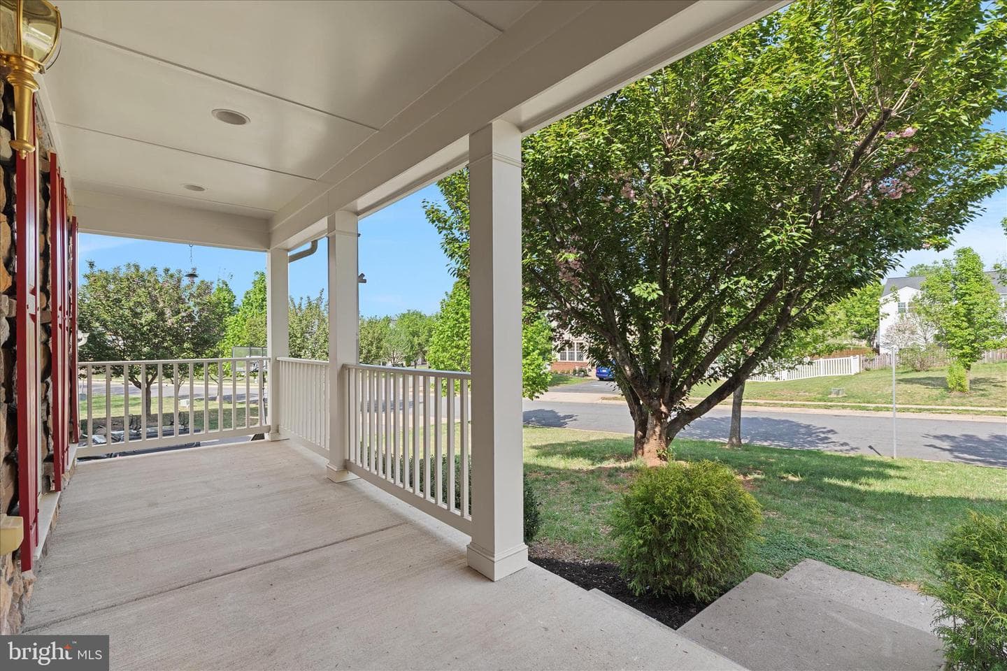 813 Kingsbrook Road photo 3