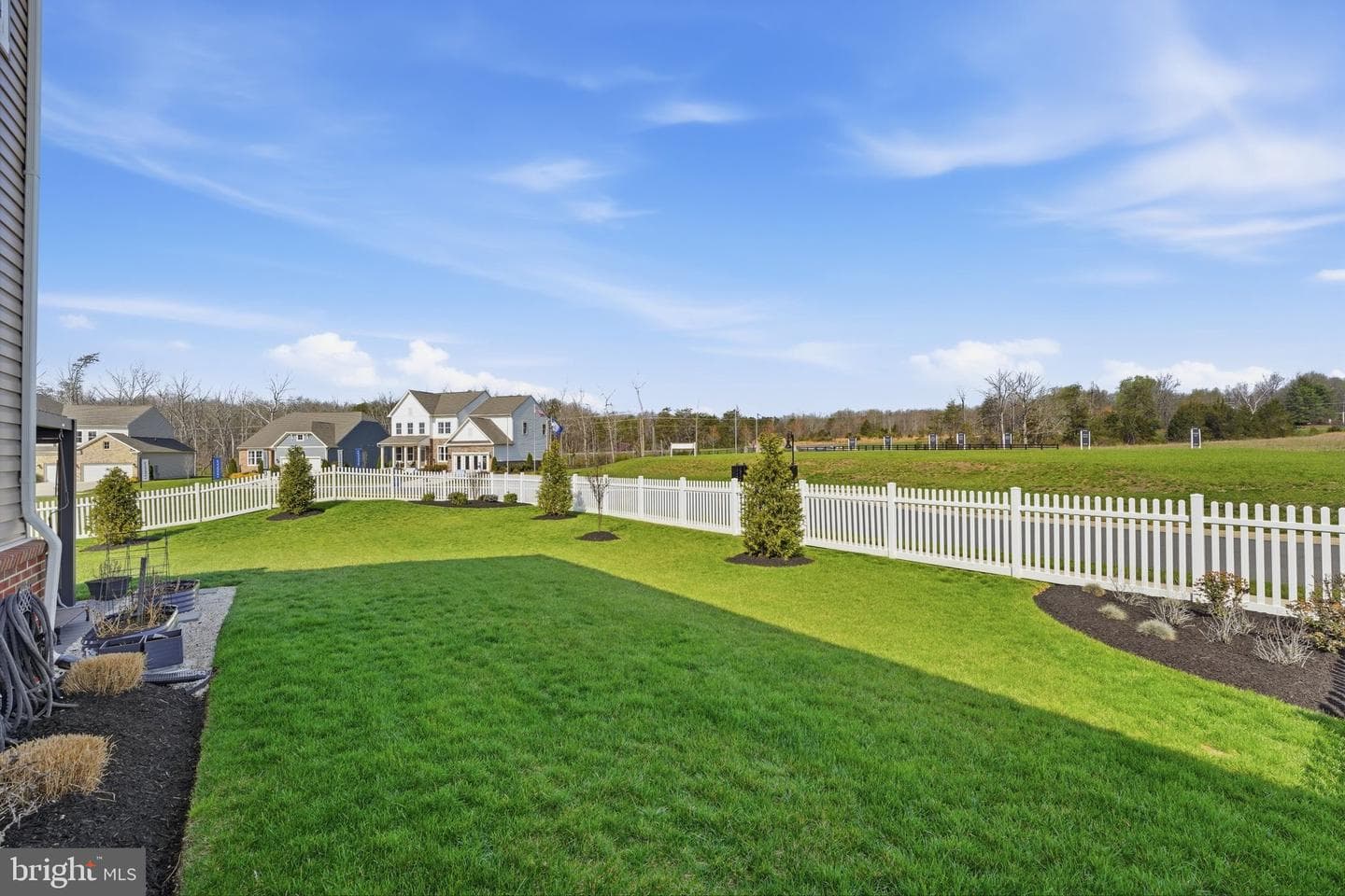 2012 Armstrong Terrace photo 56
