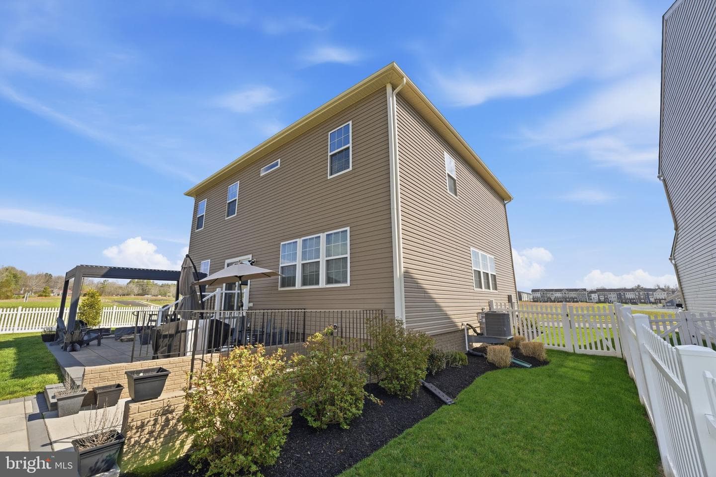 2012 Armstrong Terrace photo 67