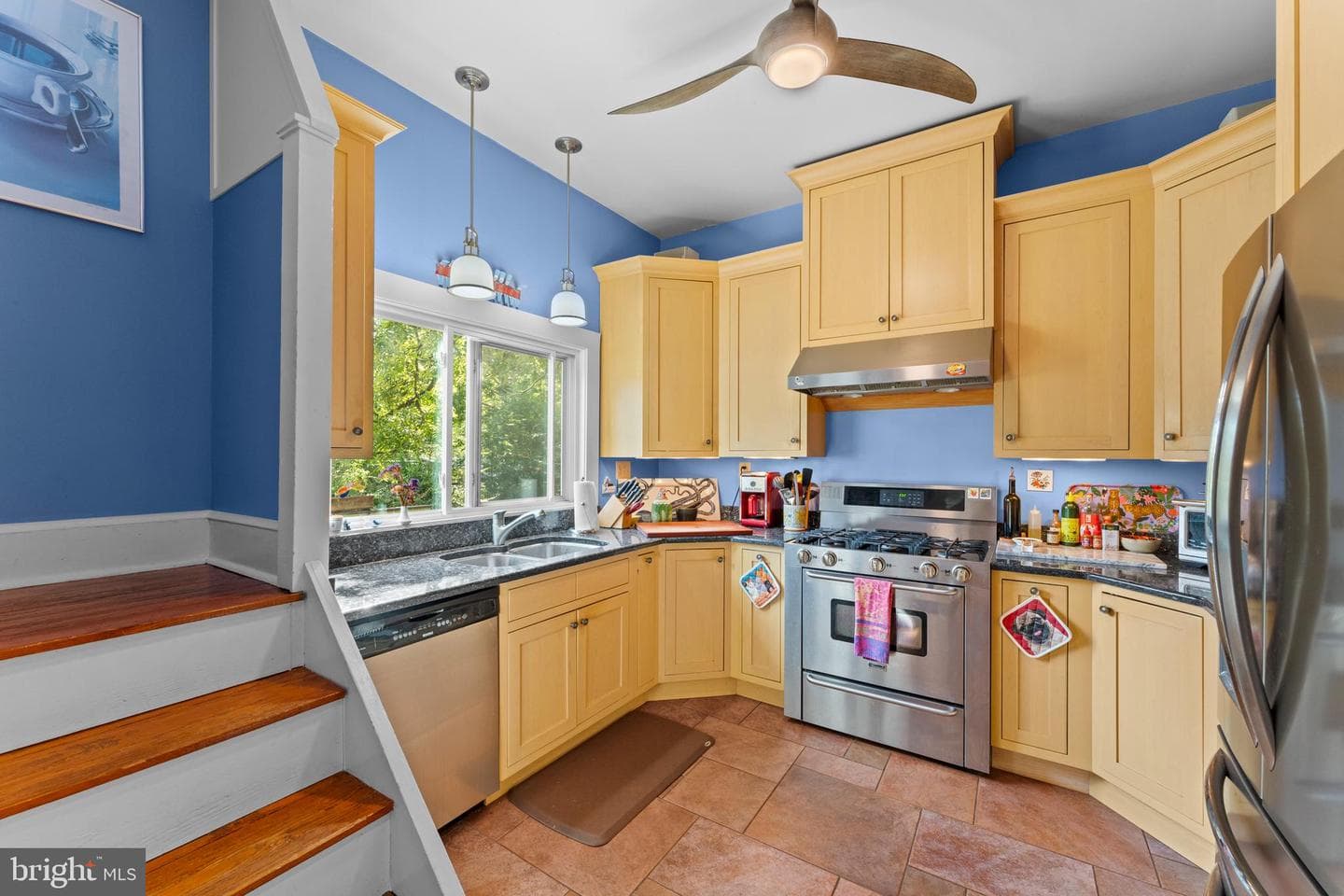 802 S Blue Ridge Avenue photo 49