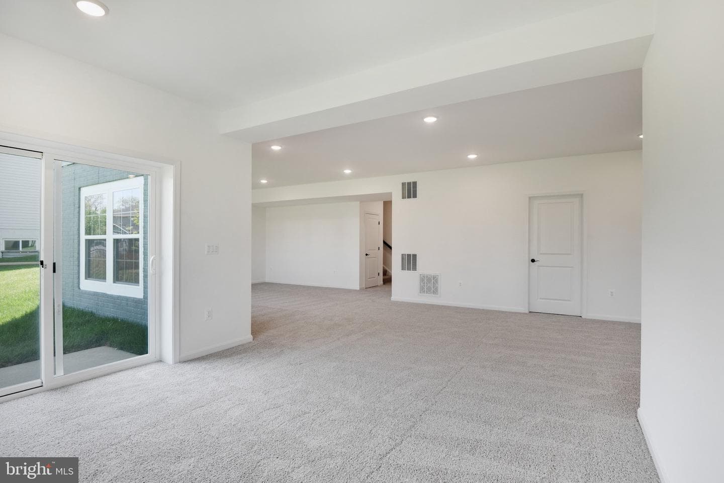 1916 Sunset Lane photo 37