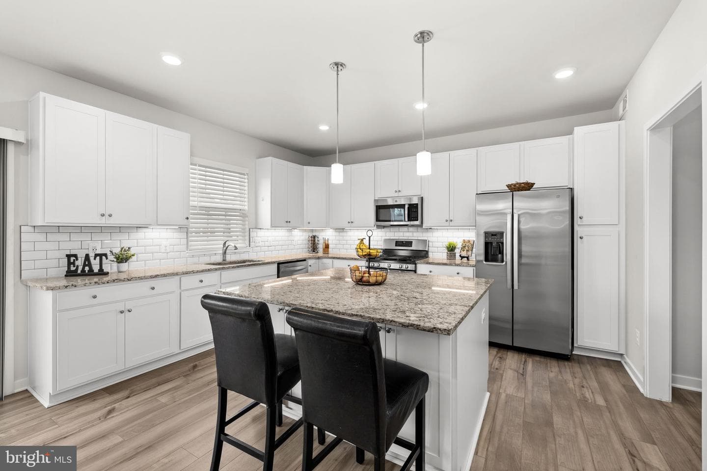 2140 Berwick Dr photo 13