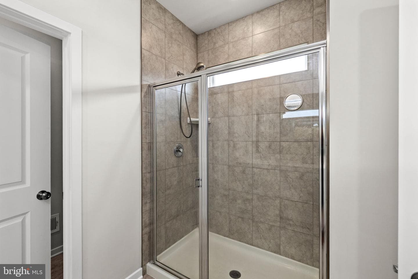 2140 Berwick Dr photo 25