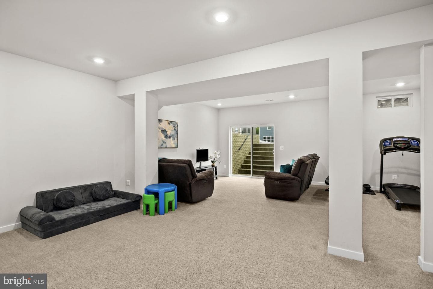 2140 Berwick Dr photo 30