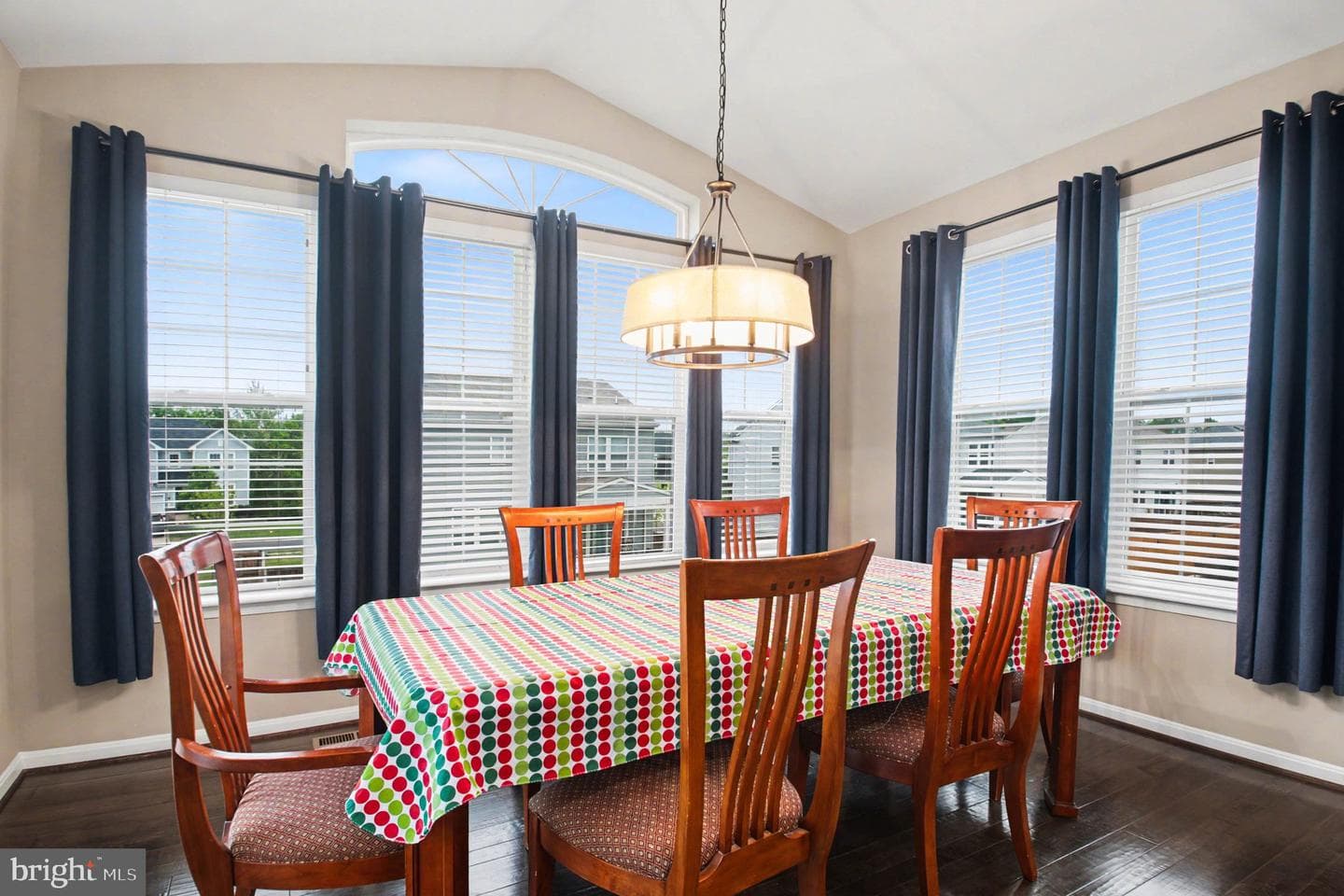702 Kingsbrook photo 15