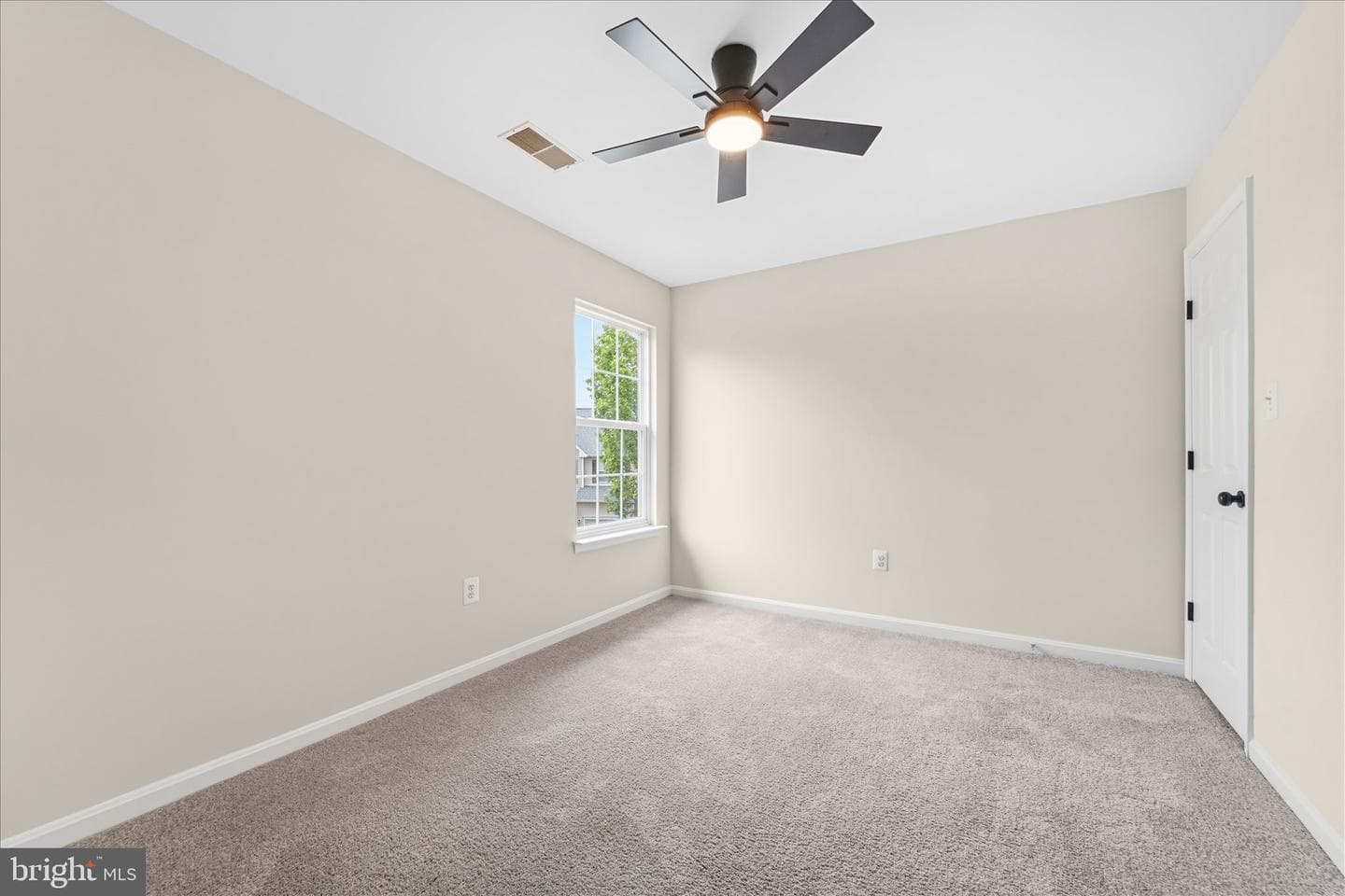 2024 Chestnut Drive photo 22