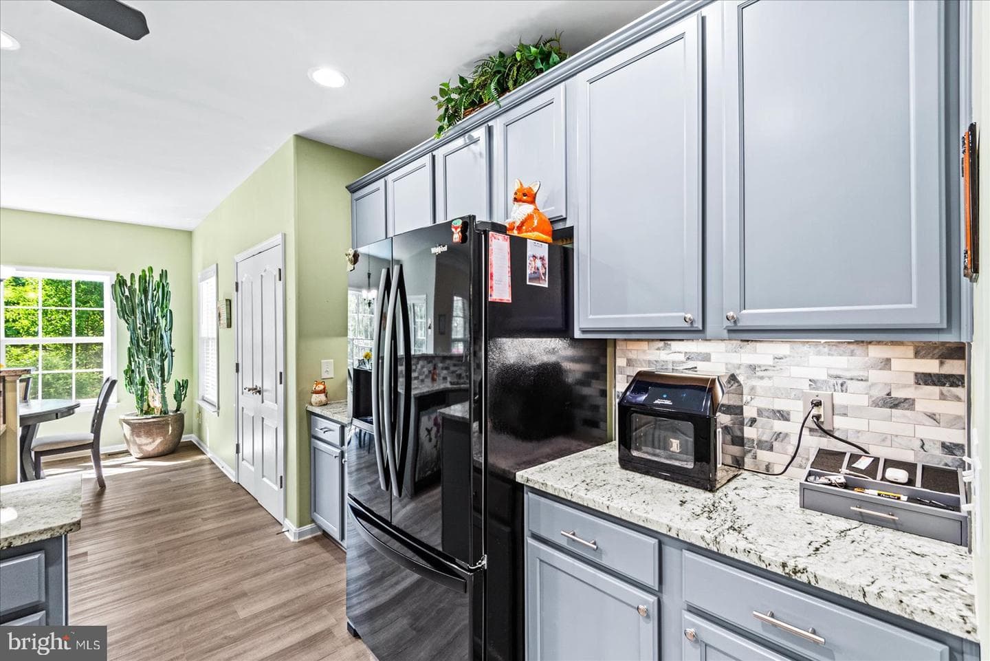 632 Windermere Dr photo 20