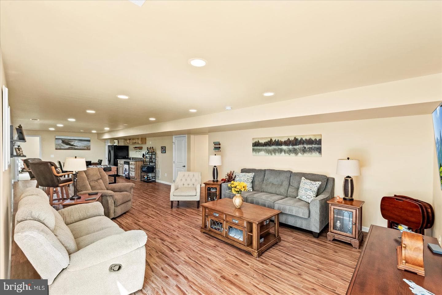 632 Windermere Dr photo 38