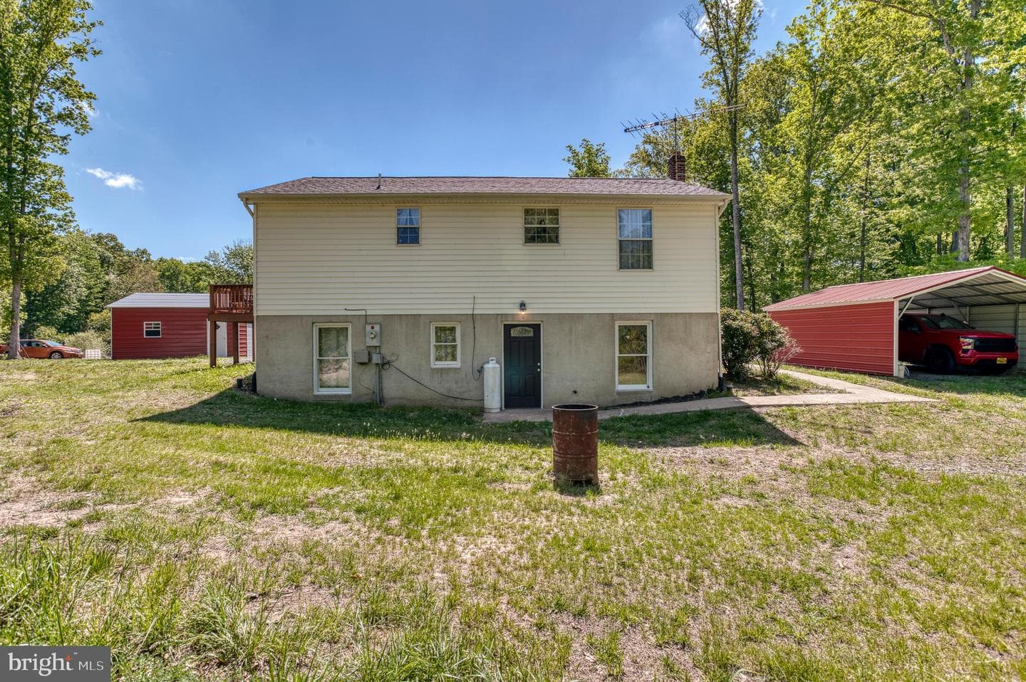 8427 Tall Oak Drive photo 40