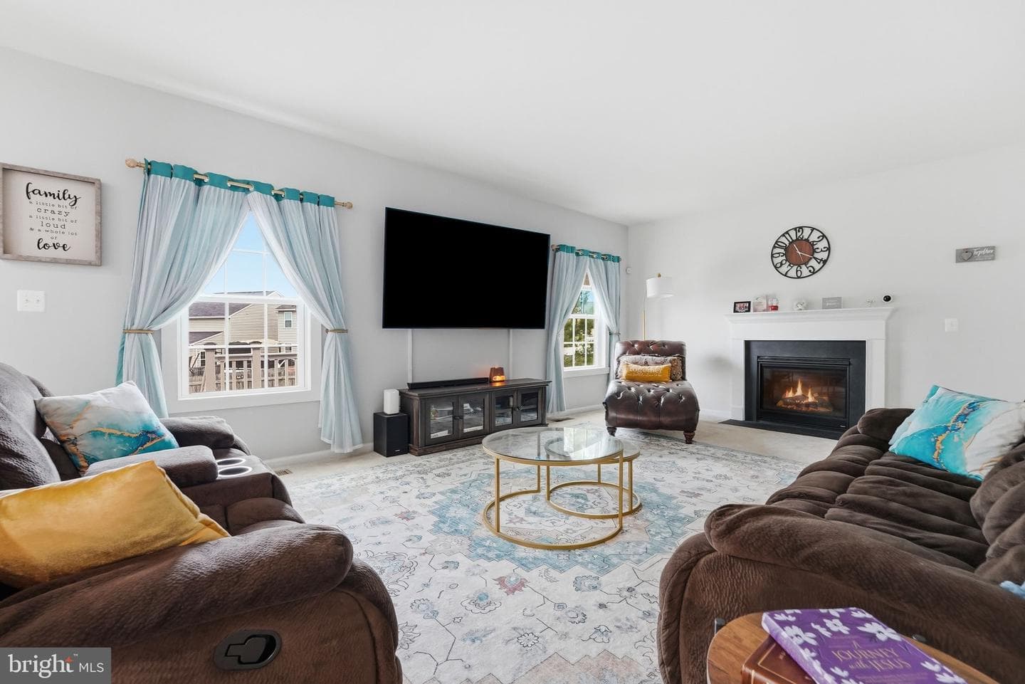 827 Fairwood photo 25