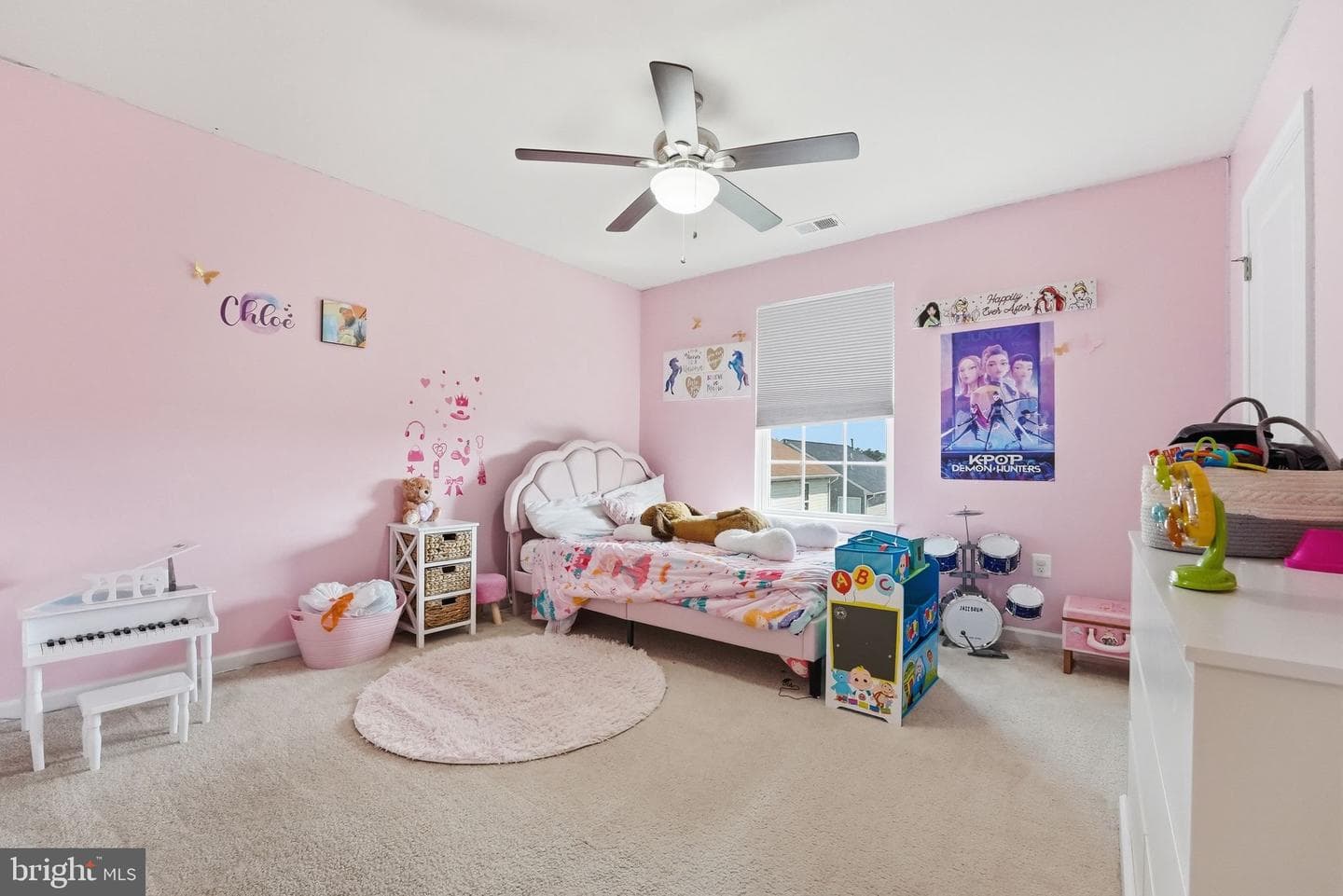 827 Fairwood photo 44