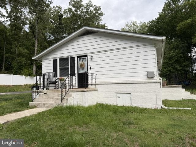 15073 Richmond Road photo 3