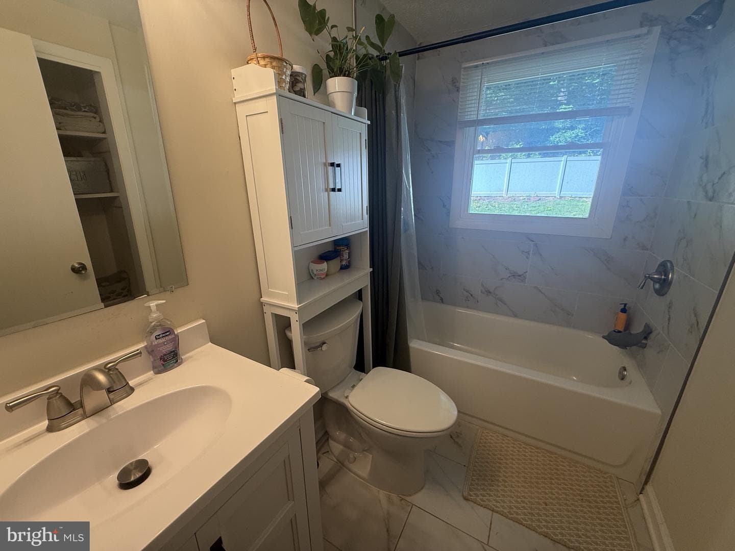 15073 Richmond Road photo 8