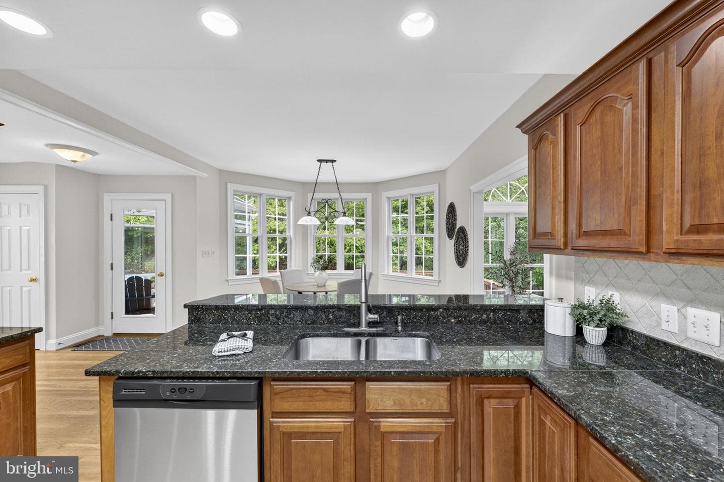 3164 Somerset photo 43