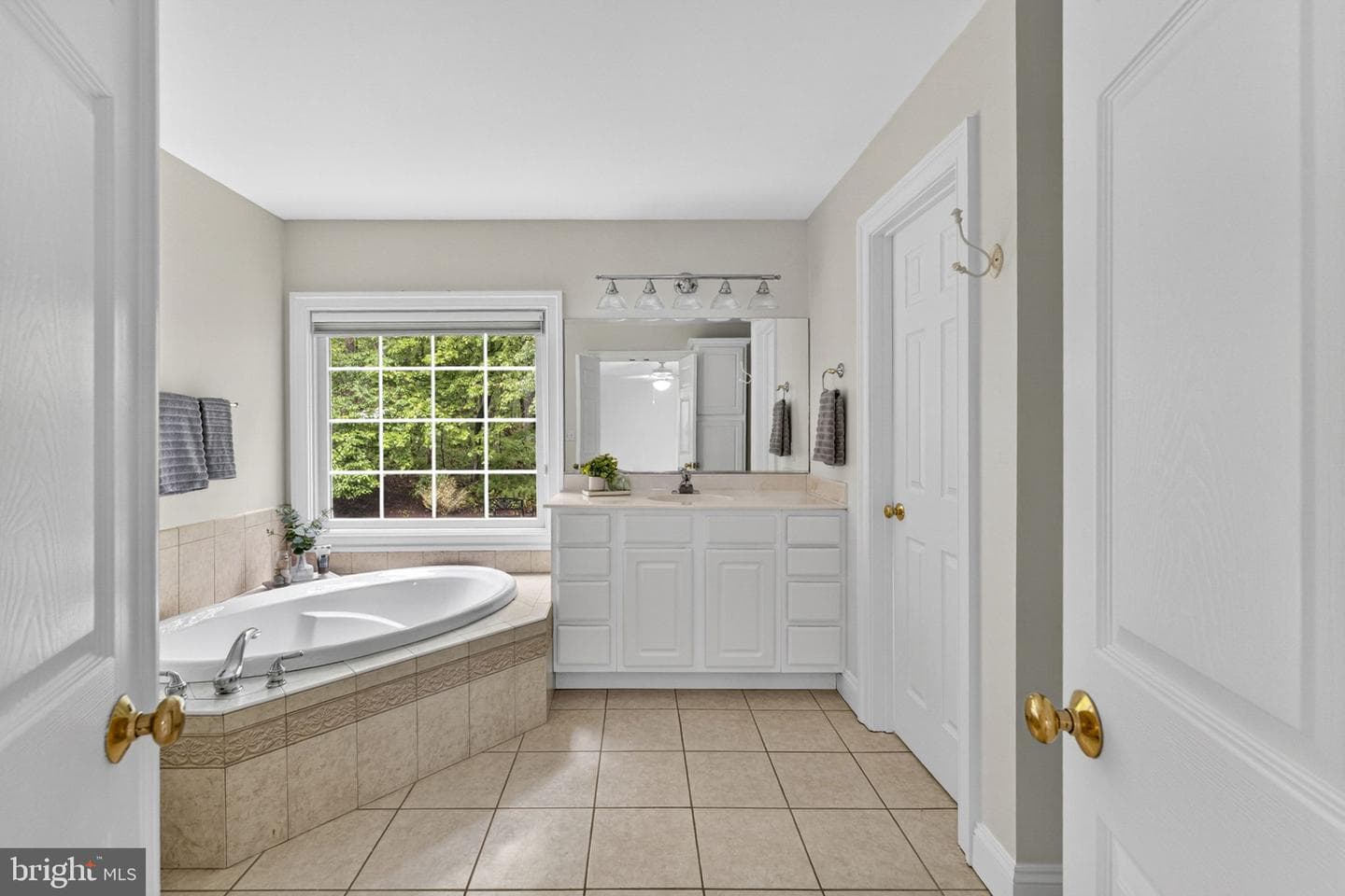 3164 Somerset photo 56