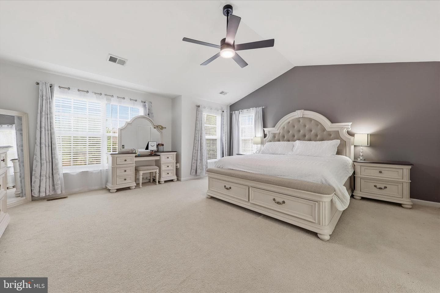 625 Hunters Road photo 19