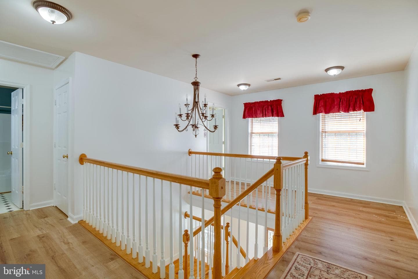 14100 Chesterfield Lane photo 25