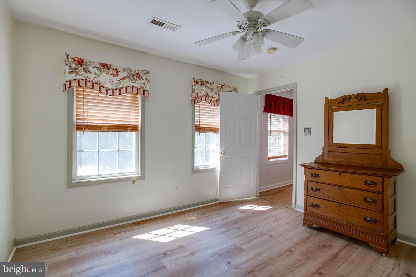 14100 Chesterfield Lane photo 36