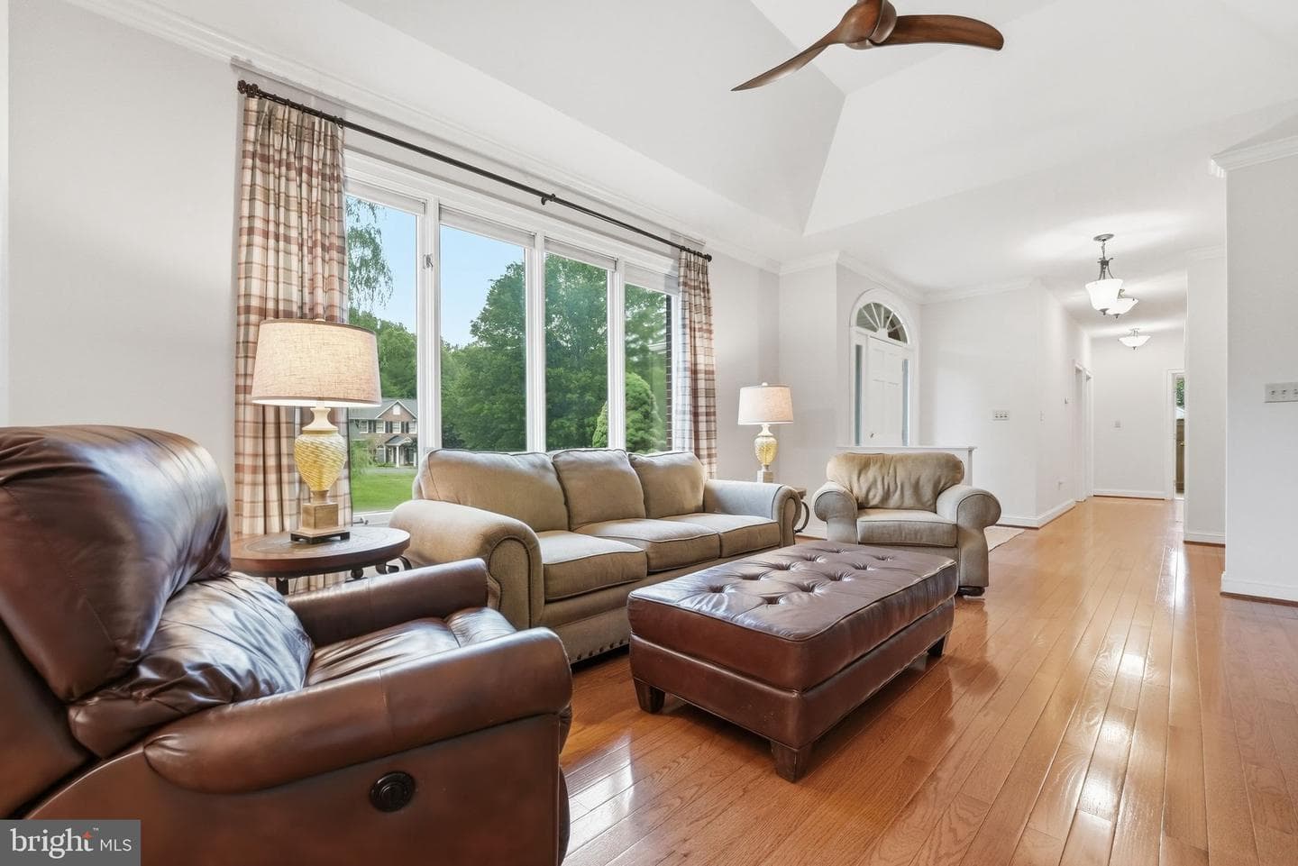 2455 Durham Place photo 8