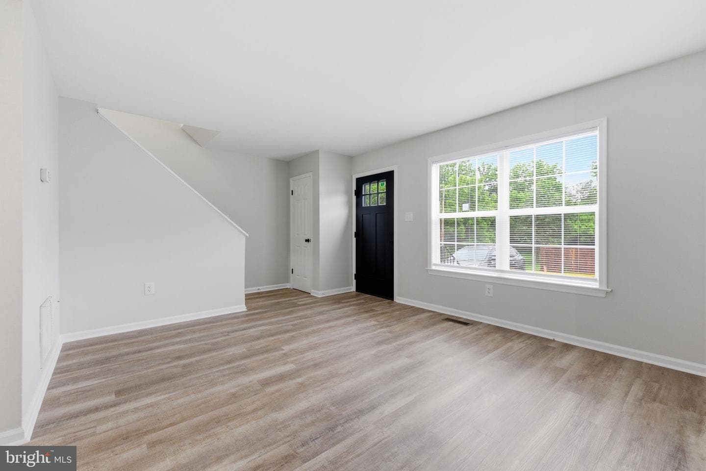 332 Lafayette Drive photo 4