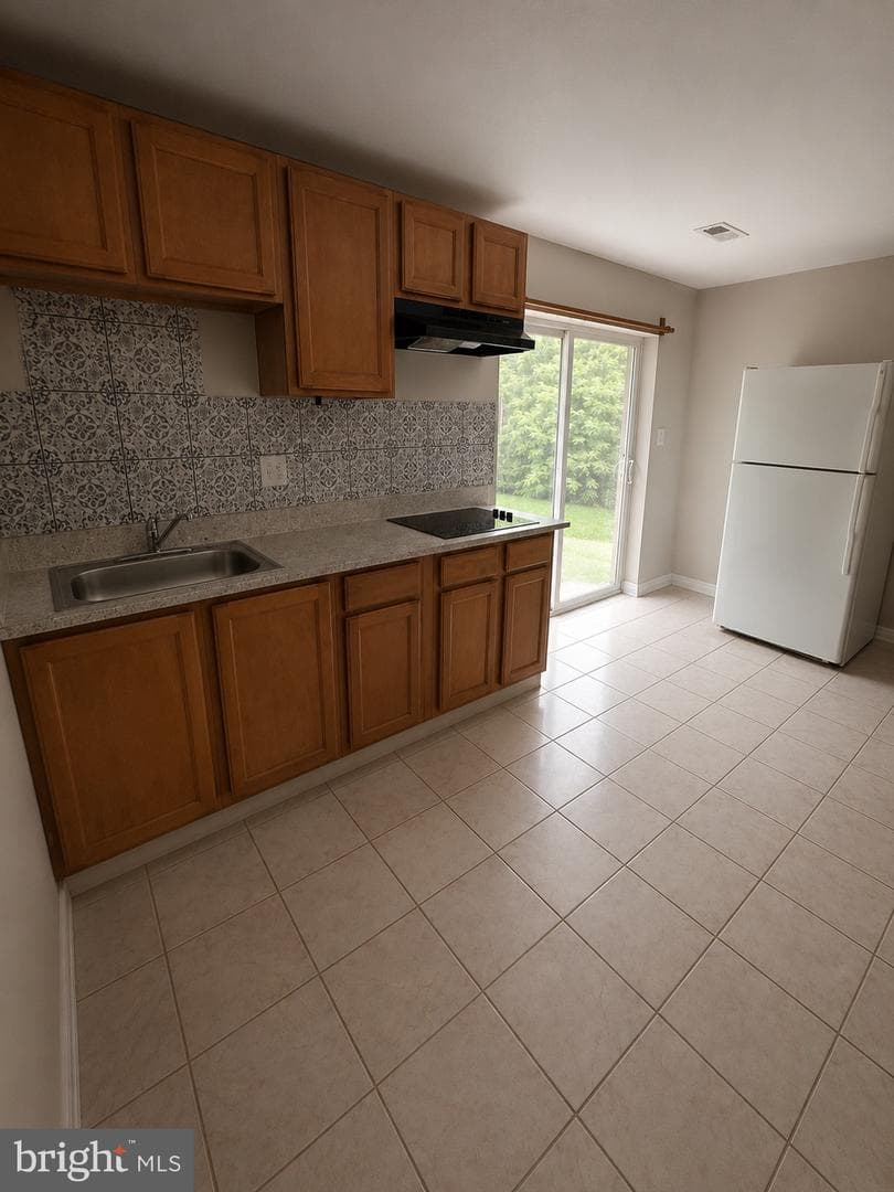 627 Holly Crest Drive photo 45