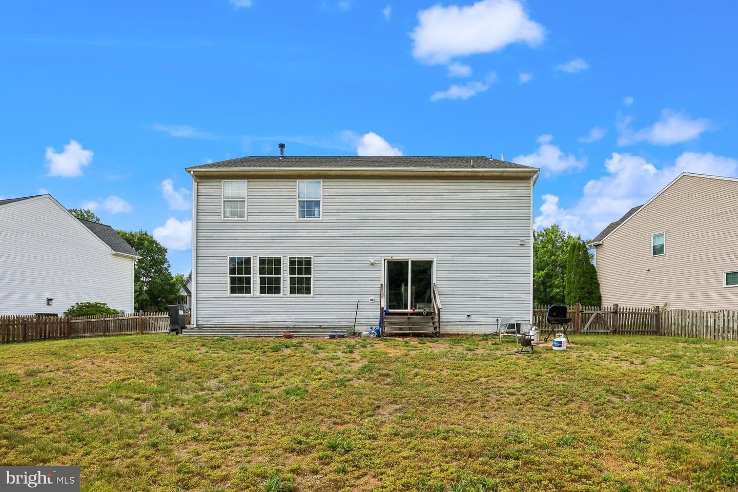 859 Woodcrest Loop photo 4