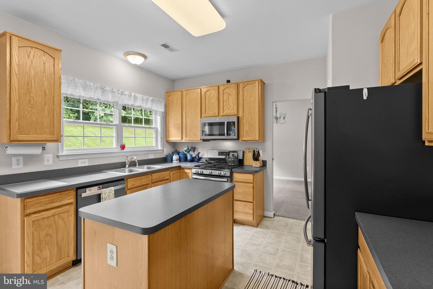 1085 Virginia Avenue photo 12
