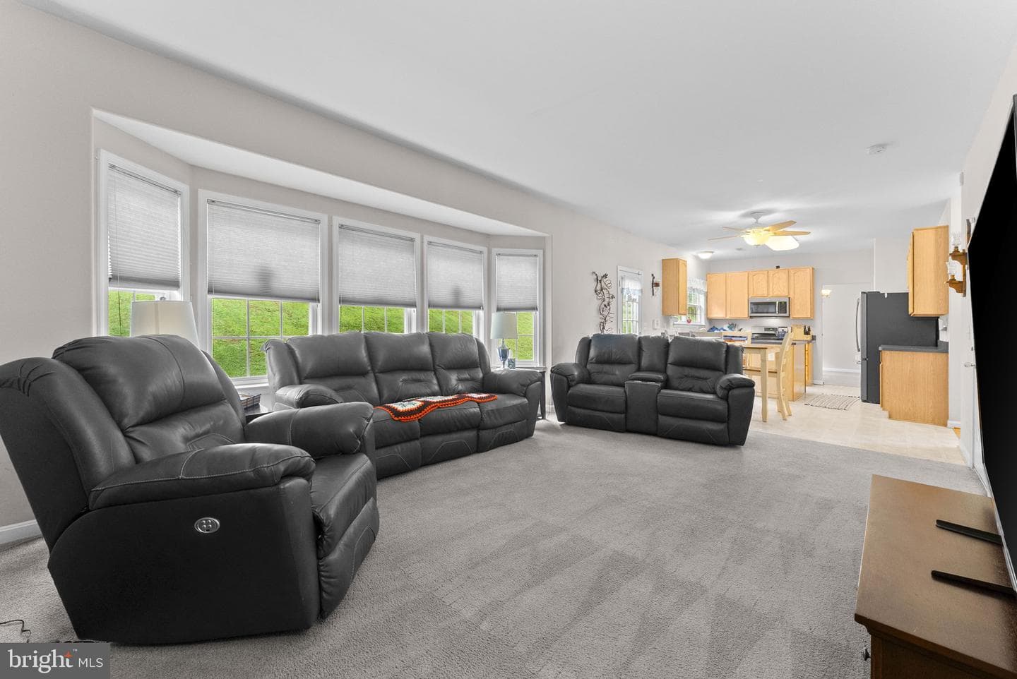 1085 Virginia Avenue photo 23