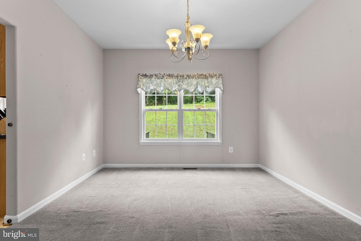 1085 Virginia Avenue photo 28