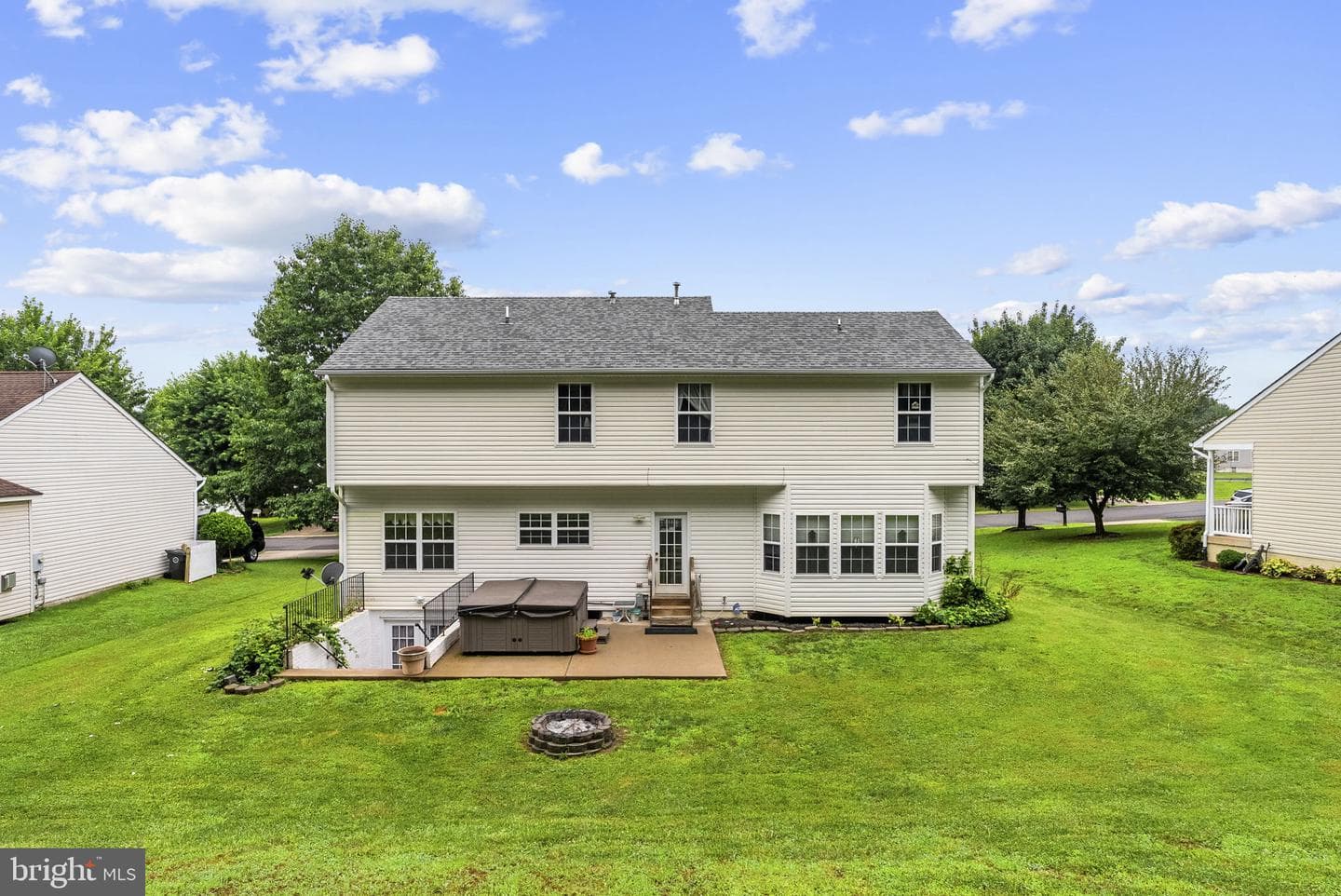 1085 Virginia Avenue photo 63