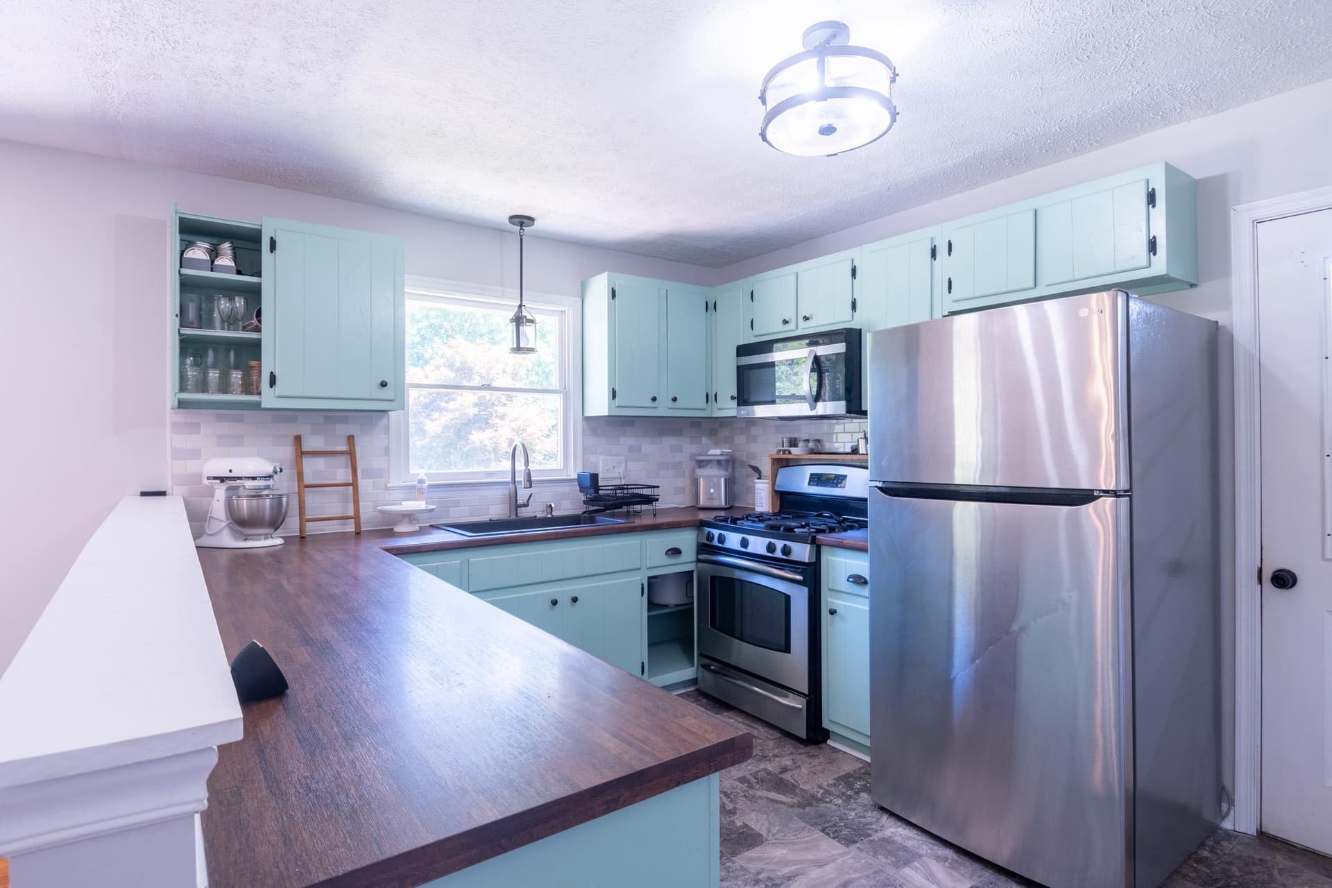 15122 Hall St photo 14