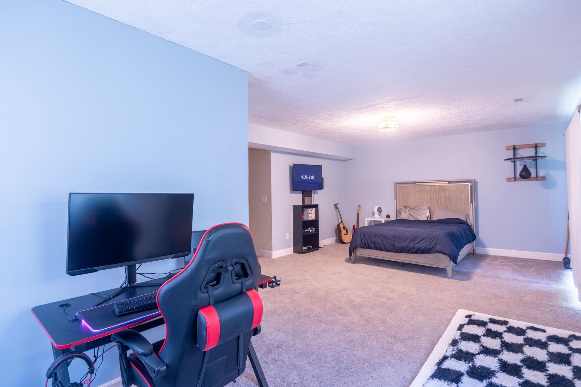 15122 Hall St photo 26