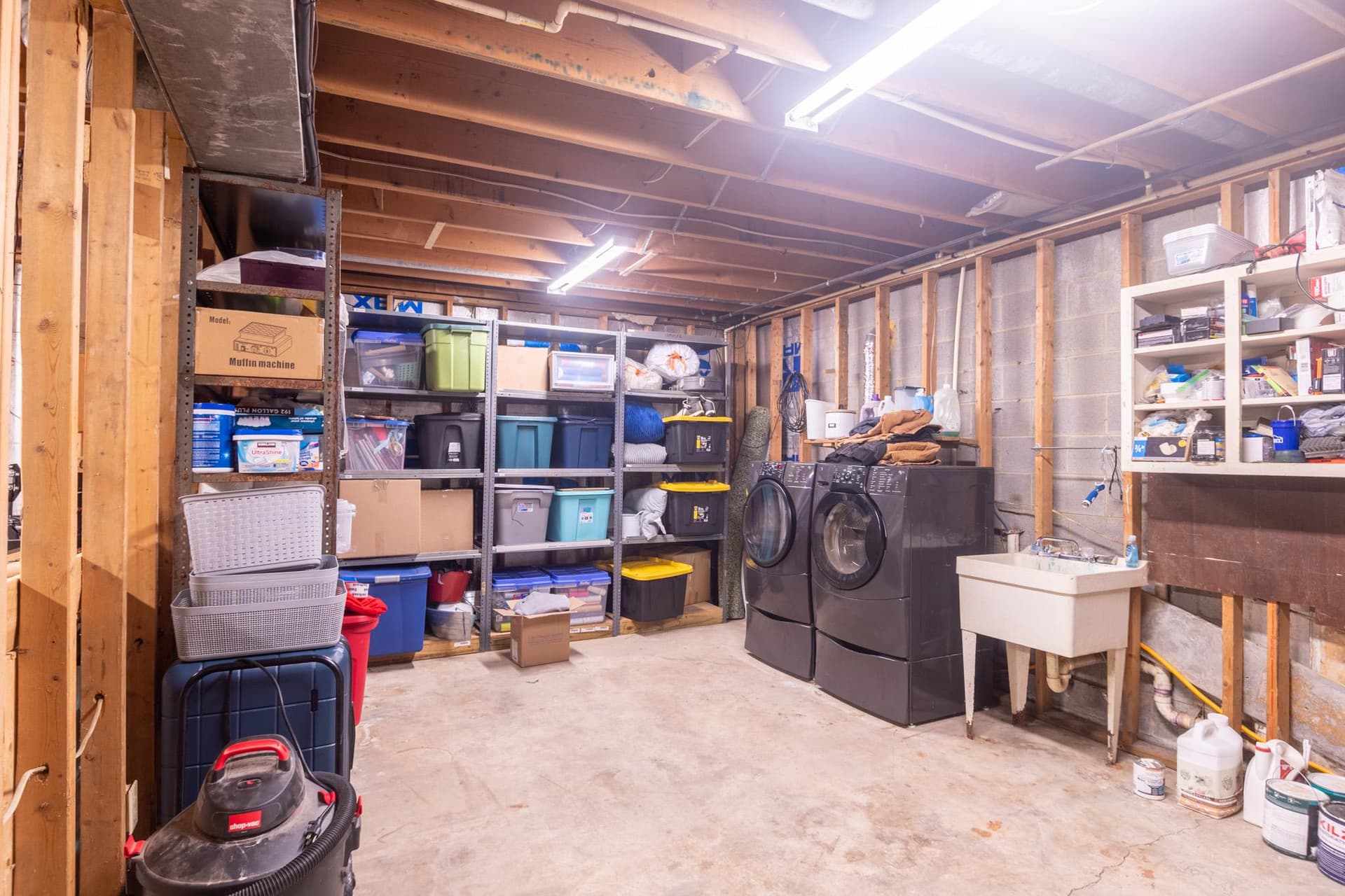15122 Hall St photo 34