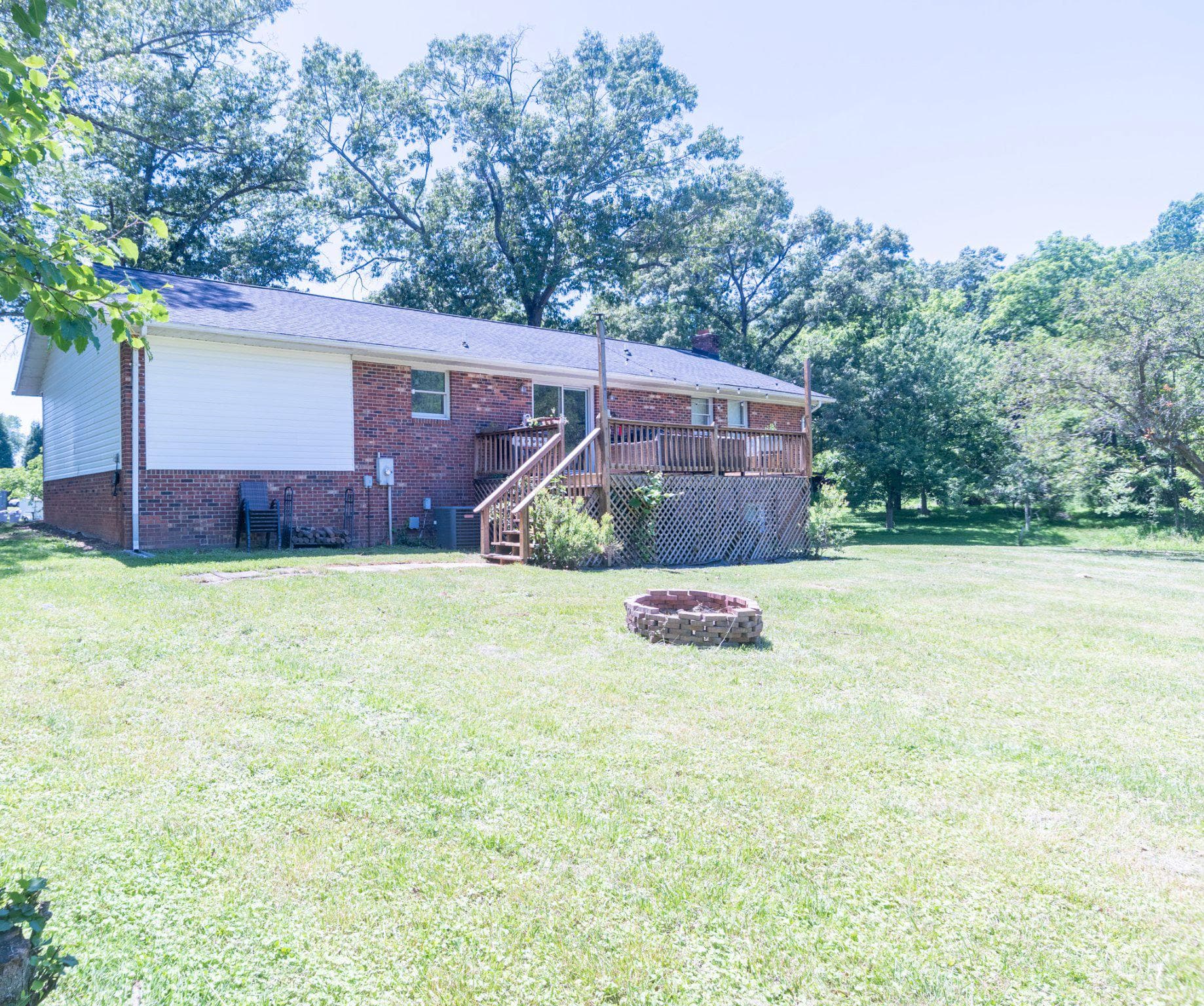 15122 Hall St photo 5